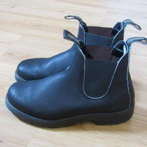 BLUNDSTONE ORIGINALS Women's Black Boots (AU 7/US Men's 8/US Womens 10)